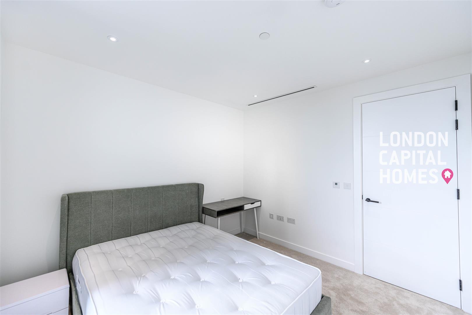 Valencia Tower, 3 Bollinder Place, LONDON